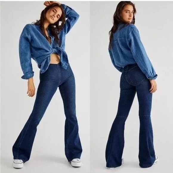 WE THE FREE Jeans Womens 30 Blue High Rise Penny Pull-On Flare Stretch Denim 70s - Picture 2 of 14